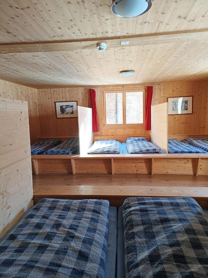 Berghaus Sulzfluh Hotel Saint Antonien Bagian luar foto