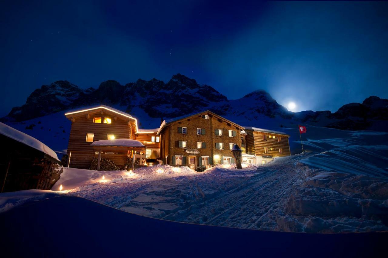 Berghaus Sulzfluh Hotel Saint Antonien Bagian luar foto