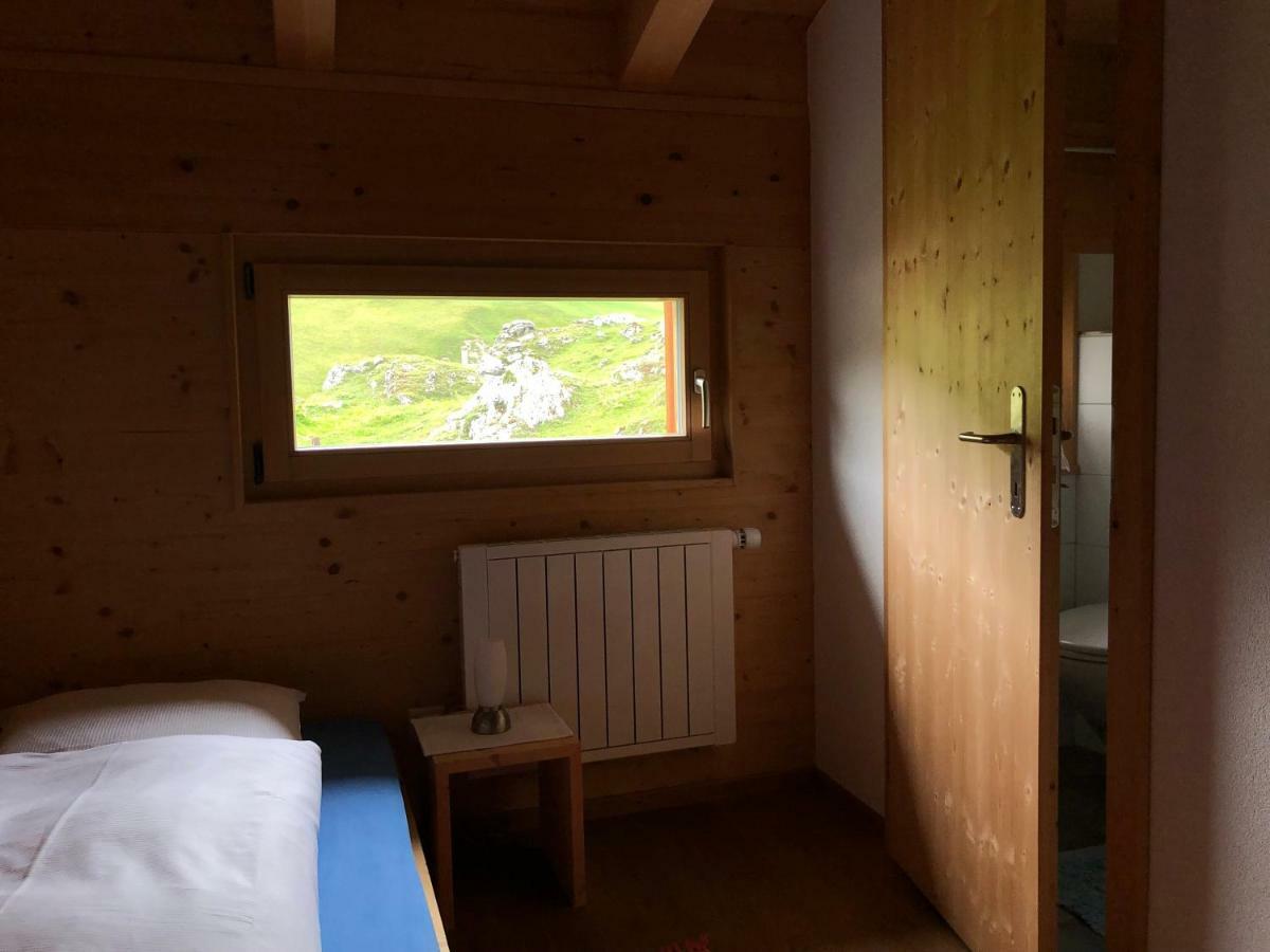 Berghaus Sulzfluh Hotel Saint Antonien Bagian luar foto